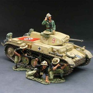 Panzer II del deserto con pattuglia italiana in camicia nera