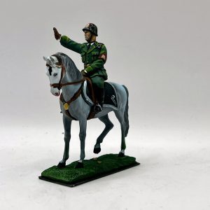 MUSSOLINI A CAVALLO(UNIFORME VERDE)