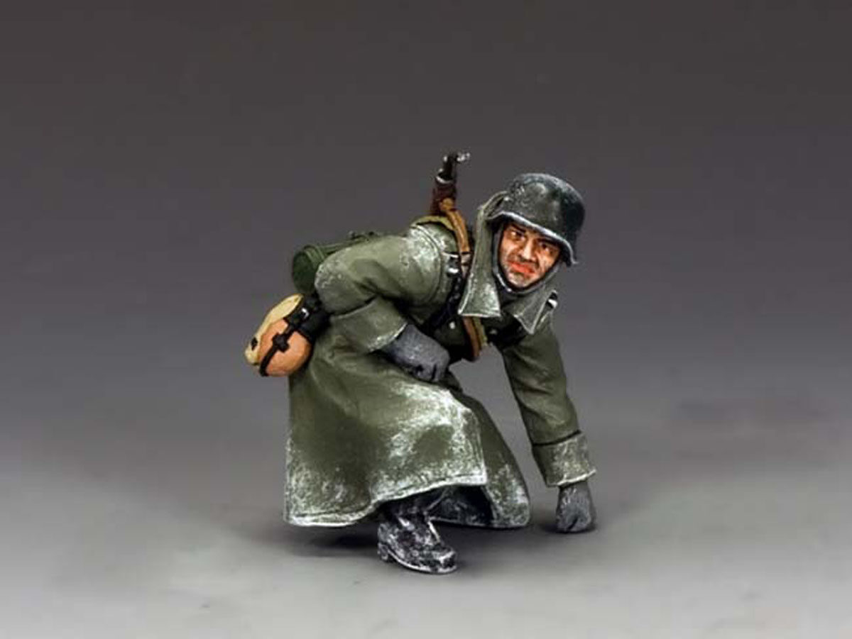 Crouching Tank Rider w/Rifle