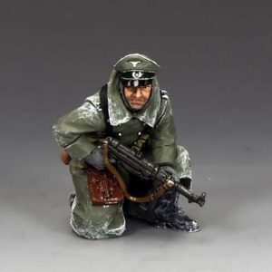 Kneeling Officer w/MP40