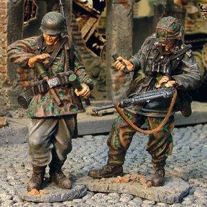 Soldati tedeschi che ricaricano