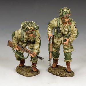 US Paratroopers Moving Forward ... Cautiously! (101st)