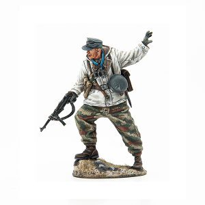German Fallschirmjager Officer with MP40