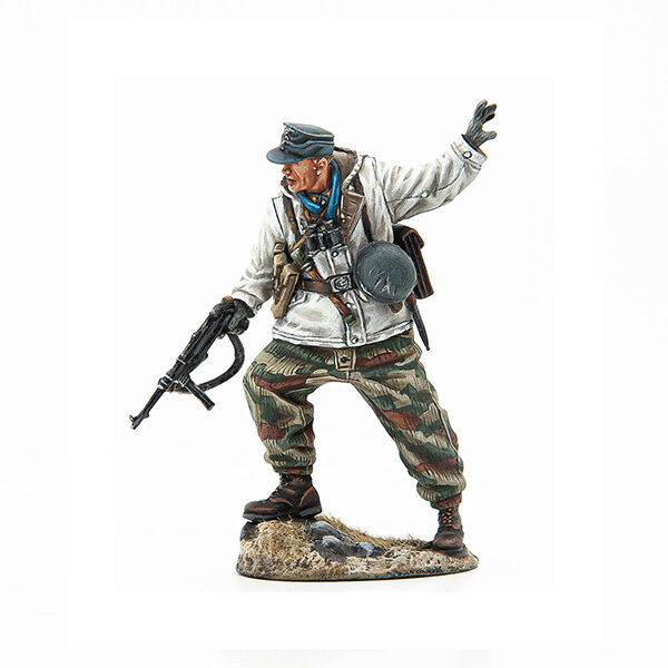 German Fallschirmjager Officer with MP40