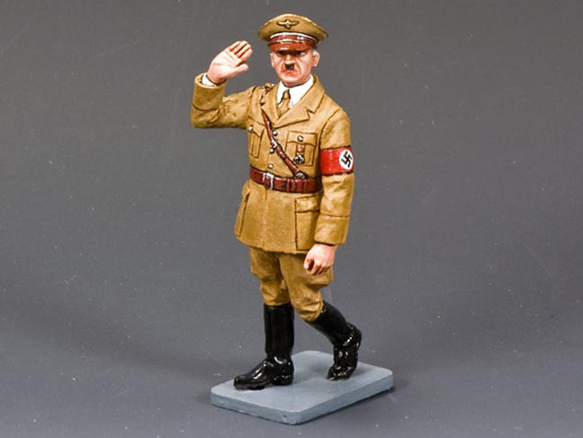 Hitler che saluta