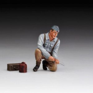 Groundcrew Mechanic Kneeling