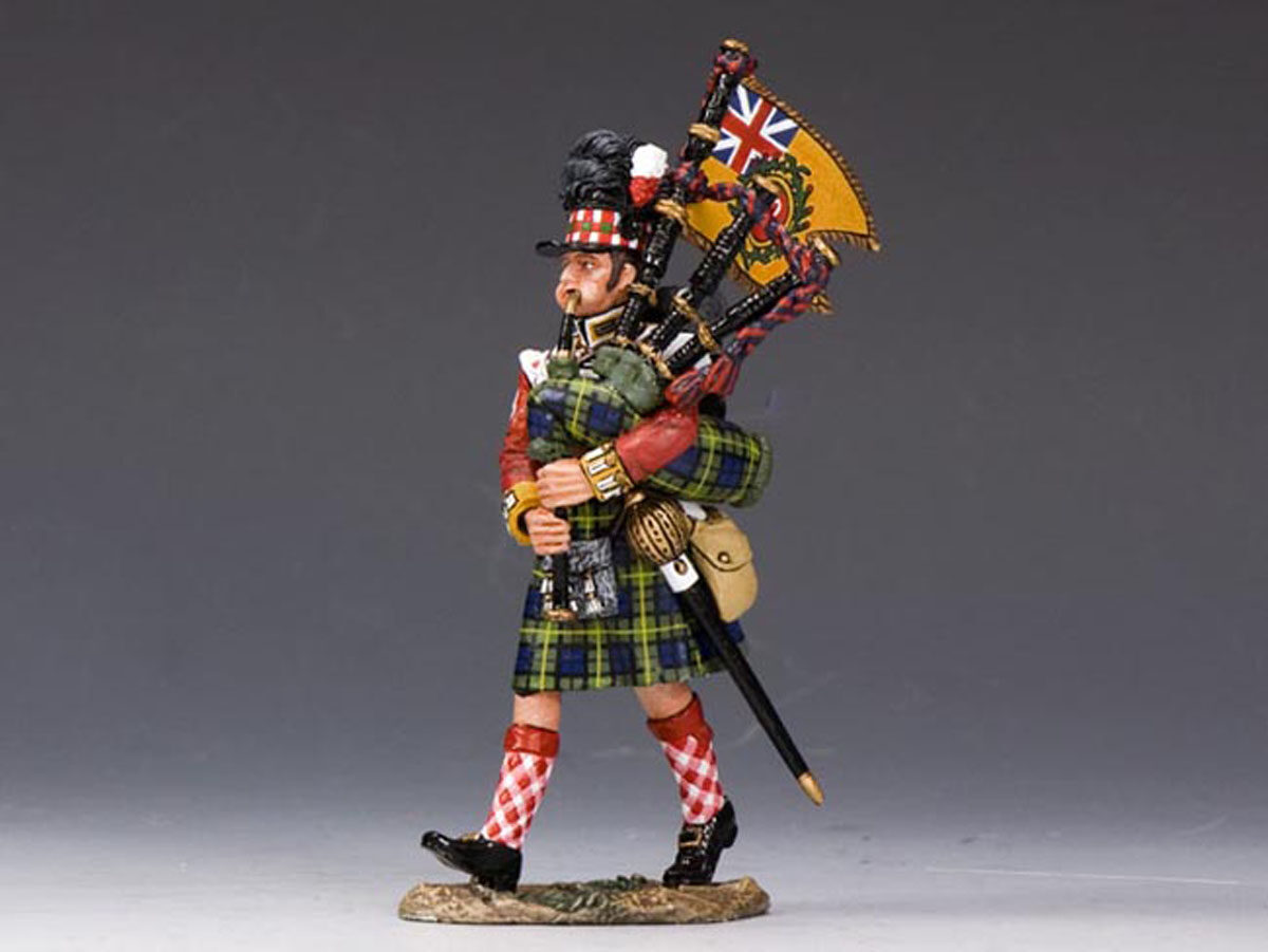 Highlander in marcia con cornamusa