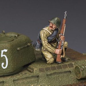 Russian Kneeling w/Rifle