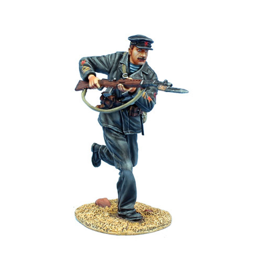 Soviet Naval Petty Officer Charging with SVT NO BOX