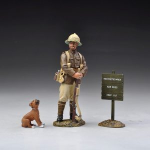 A British guard in Pith Hat and desert gear with Boxer puppy dog and sign makes a very nice set.