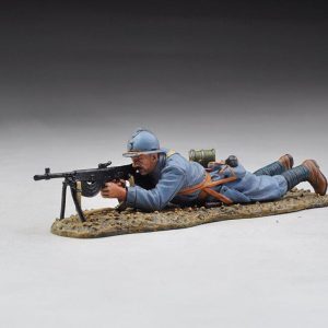 A Chauchat MG Gunner takes aim at the Germans!