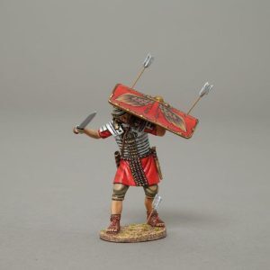AM046A Legionnaire uses his shield to protect himself from a shower of enemy arrows