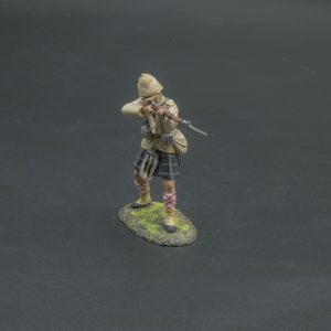 Standing firing Highlander