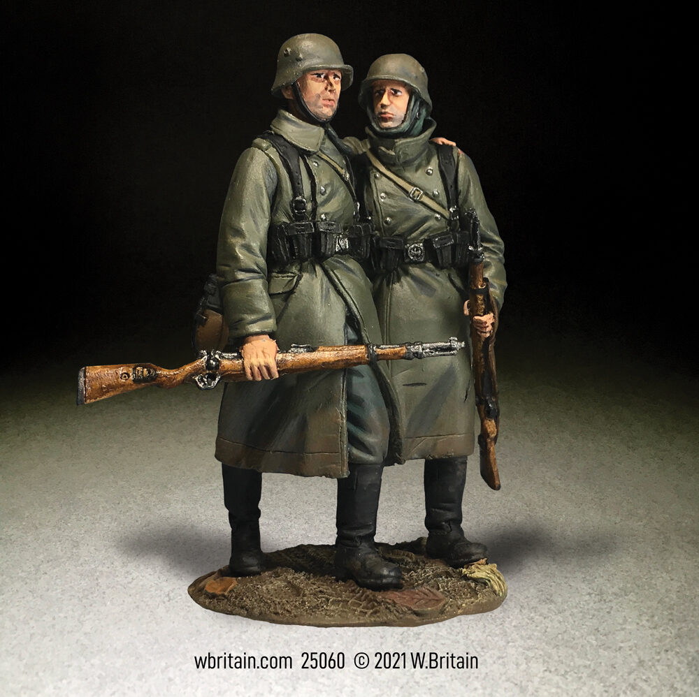 German Helping Wounded Comrade in Greatcoat - Two figure set in box
