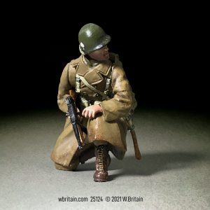 U.S. 101st NCO Airborne in Greatcoat Kneeling with Thomson, Winter 1944-1945 - Single figure in box