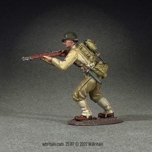 U.S. Infantryman Advancing with Caution, 1944-45 - Single figure in box