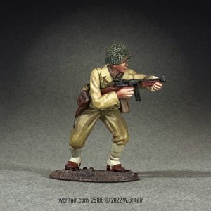 U.S. Infantry NCO Crouching with Thompson, 1943-45 - Single figure in box