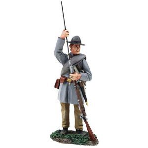 Confederate Infantry Standing Ramming in Frock Coat ?1