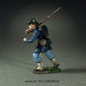 Union Iron Brigade Advancing at Right Shoulder Wearing Gaiters, No.2