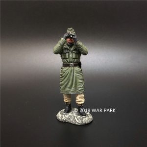 KH031 LSSAH war reporter with camera