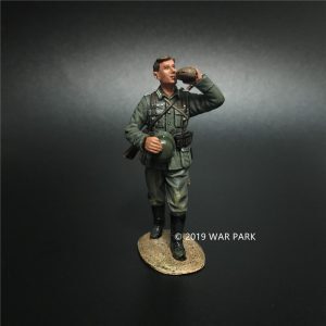 KU007 Groá deutschland Marching Soldier C