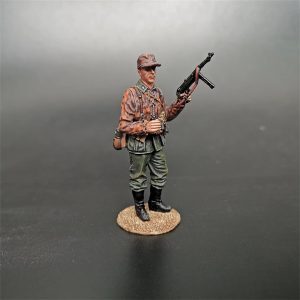 Waffen SS Standing with MP40