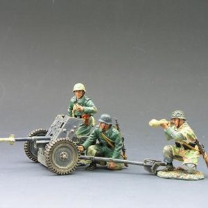 Cannone anticarro da 37mm trasformato in lanciagranate con artiglieri