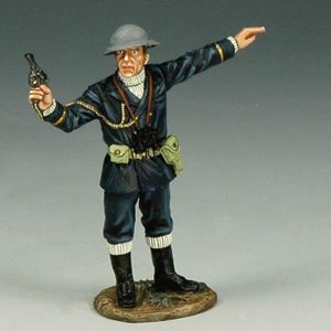 Ufficiale della Marina Inglese con pistola