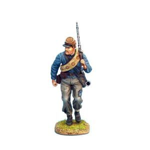 Confederate Infantry Advancing #12