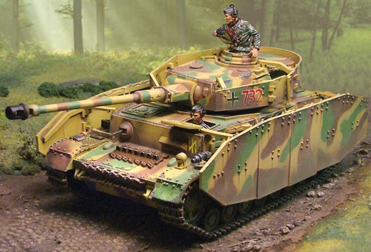 Panzer tedesco PzKfw IV (mimetica Normandia)