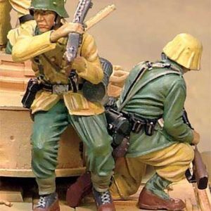 Soldati tedeschi in aggiunta a PzKfw IV (mimetica Africa Korps )