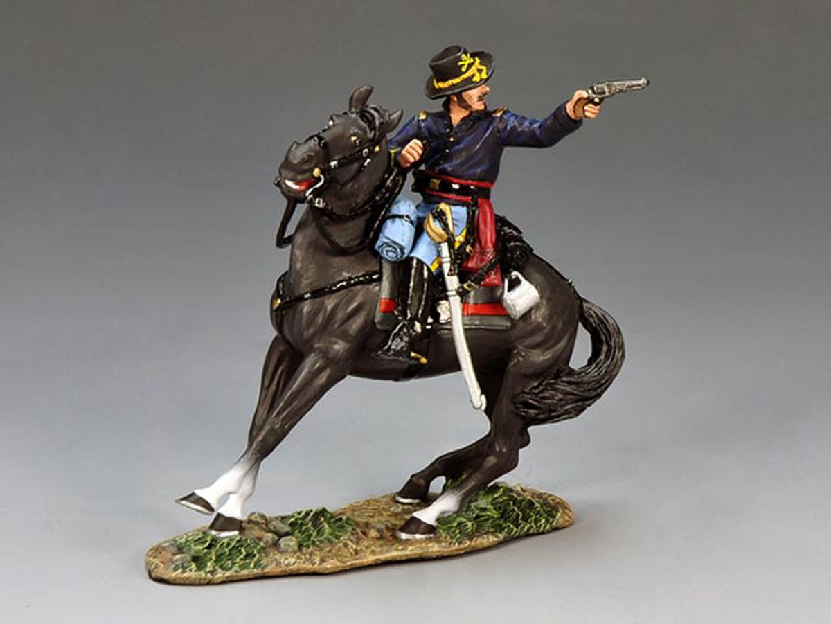Tenente Nordista a cavallo che spara