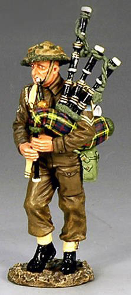 Suonatore di cornamusa della 3ø Divisione di Fanteria Canadese