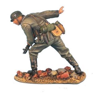 Stabsfeldwebel (sergente) della fanteria dell'esercito tedesco con un PPSH41 catturato