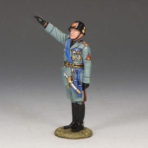 Mussolini che saluta