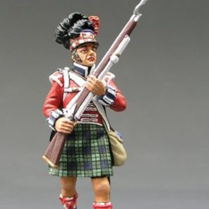 Black Watch  Highlander che avanza col fucile