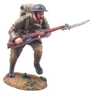 1916 British Infantry Advancing