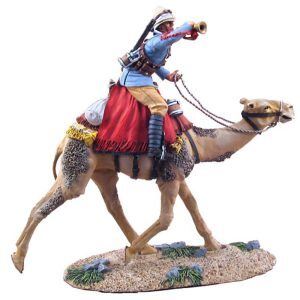 Trombettiere britannico dei Camel Corps in sella alla carica #1