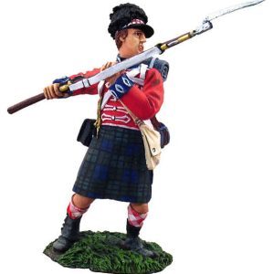 British 42nd (Black Watch) Highlander Attacking with Bayonet