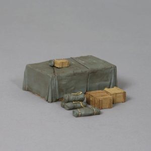 Tarpaulin Covered Crate (No decals)