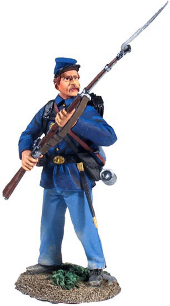 Union Infantry in Sack Coat AtTheReady No.2