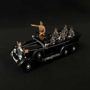 Mercedes Benz G4 Glossy Black & 6 Crews
