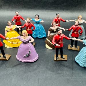 Sarum Coppie di ufficiali e gentildonne durante un ballo Epoca Vittoriana