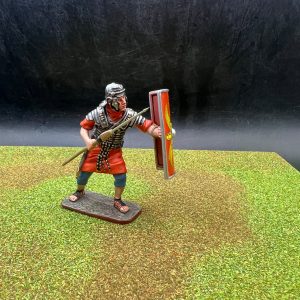 Legionario che attacca con la lancia NO BOX