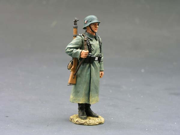 Soldato della Wehrmacht di guardia col cappotto NO BOX